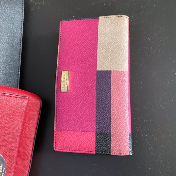 Kate Spade black,red bag cross body. Wallet free! - Picture 5 of 6